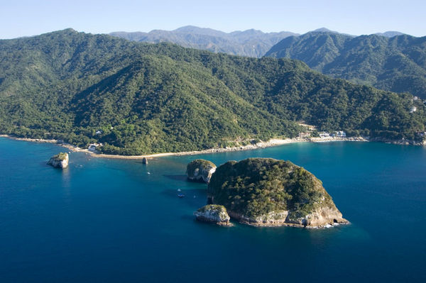 aerial-los-arcoss600x600.jpg
